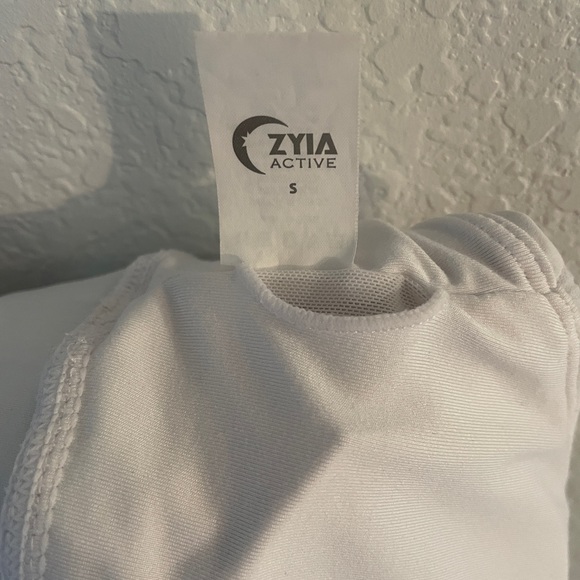 Zyia white active sports bra size small - Picture 2 of 4